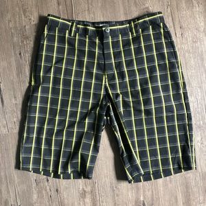 Adidas golf shorts sz 34